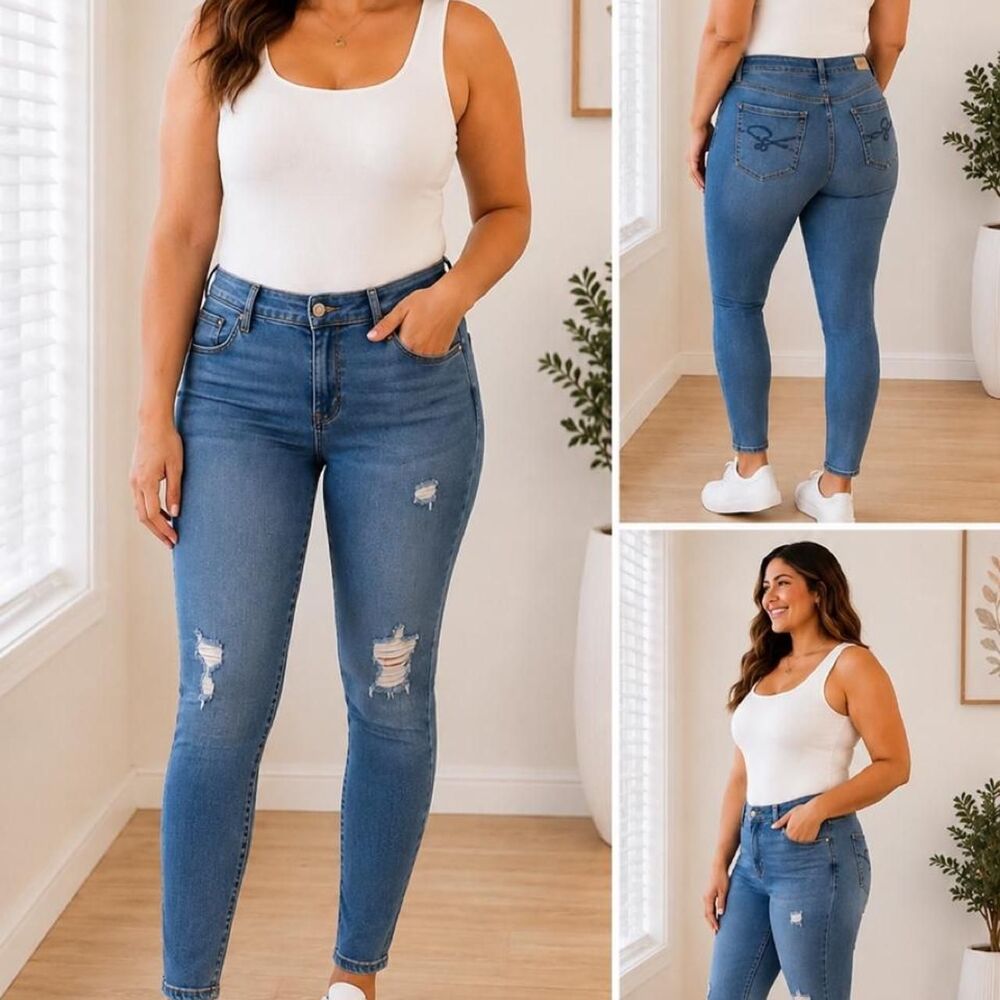 Seven7 Women's Blue Jeans